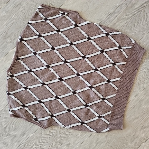 Champion Grandpacore Argyle Knit Sweater Vest, Large - Picture 10 of 10